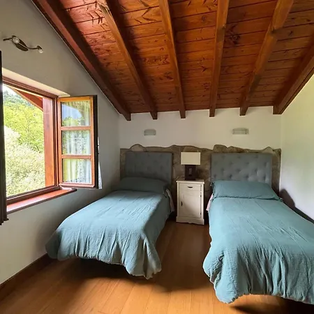 Vivienda Turistica Jardin Con Encanto Y Piscina Emaldia Esterno foto