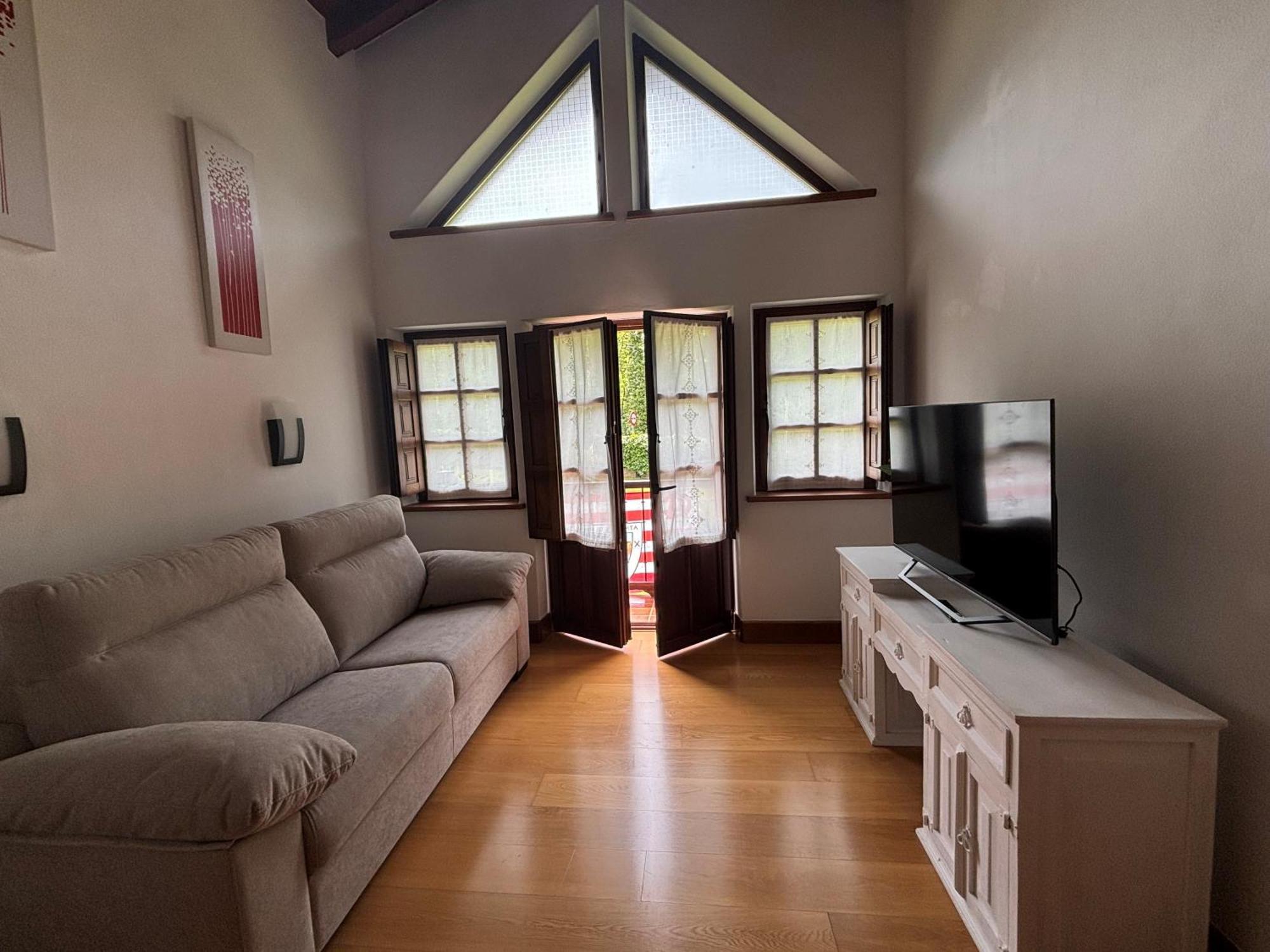 Villa Vivienda Turistica Jardin Con Encanto Y Piscina Emaldia